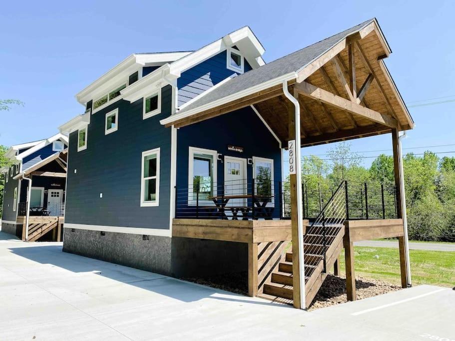 Cozy Smoky Mountain Tiny House Pigeon Forge Exterior foto