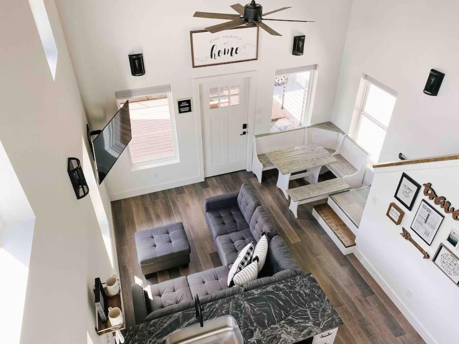 Cozy Smoky Mountain Tiny House Pigeon Forge Exterior foto